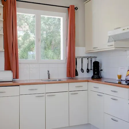 Villa Beautiful With And Heated Pool